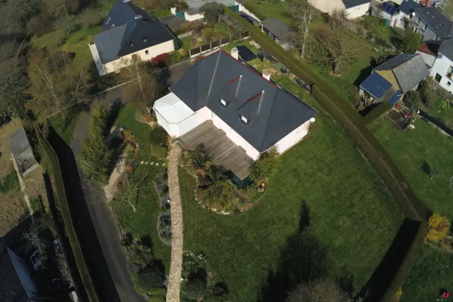 La photo par drone de votre maison : un atout de vente !